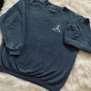 🚫SOLD🚫 •Vintage 1999 Dusty Blue Ski Crew Neck•